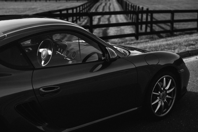Illustration for article titled High-resolution photos // Porsche Cayman